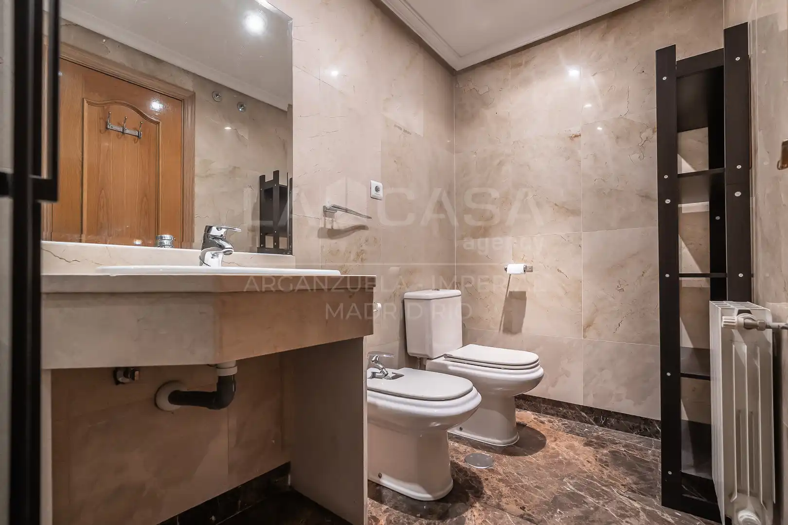Wohnung 94 m² in Madrid
