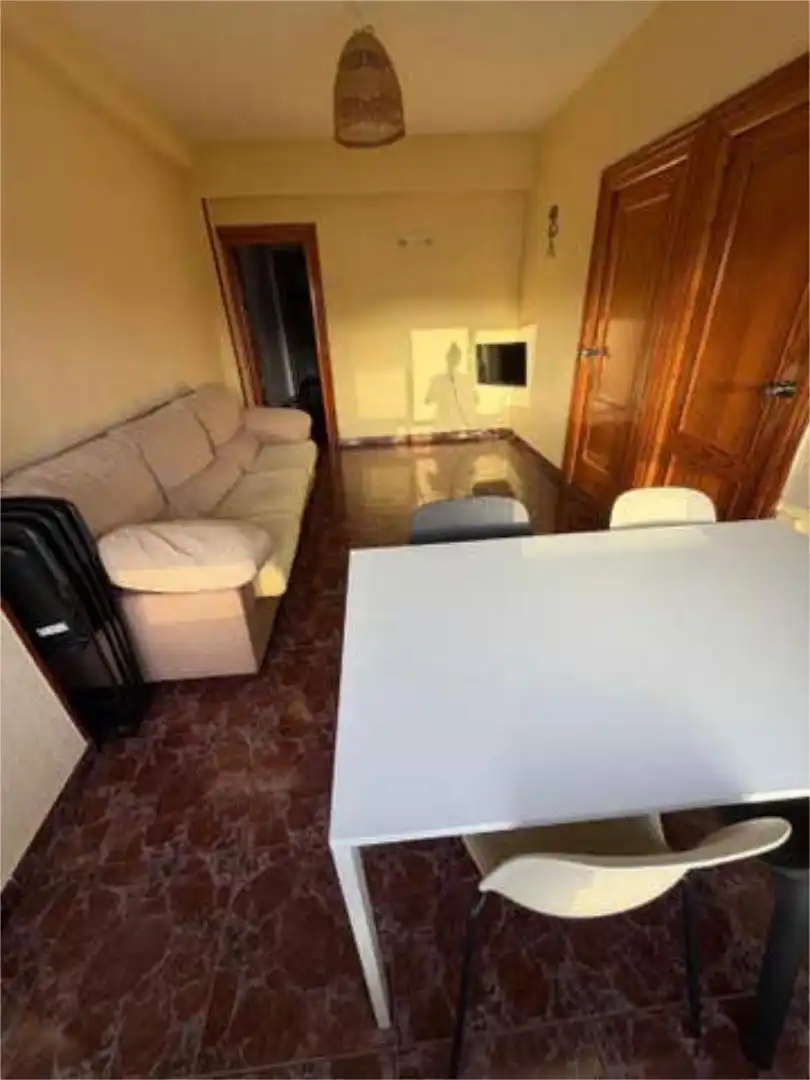 Habitación 80 m², Almería