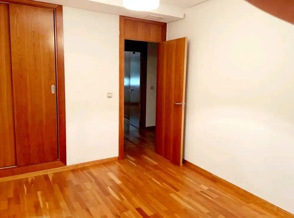 Piso de 160 m² en Granada