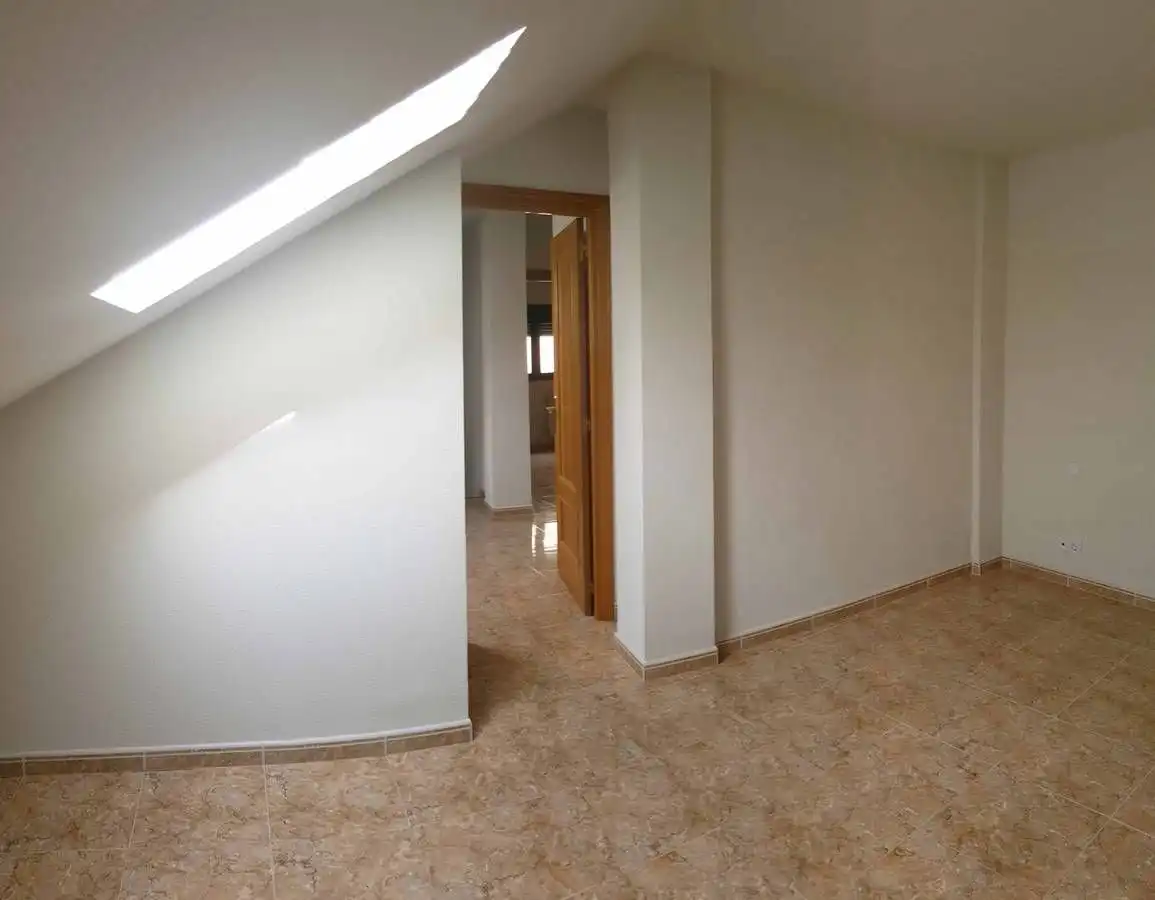 Piso de 96 m² en Medina de Rioseco