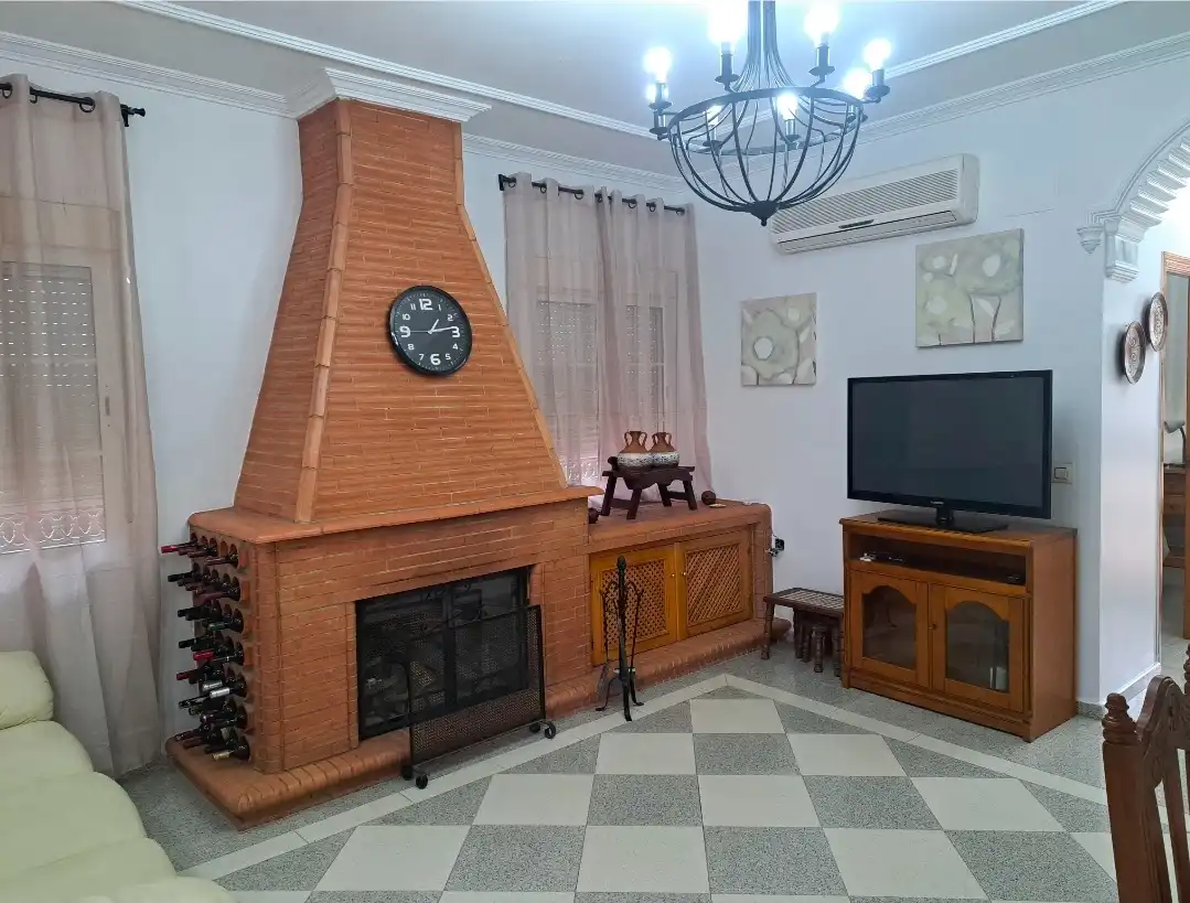 Haus 180 m² in Dos Hermanas