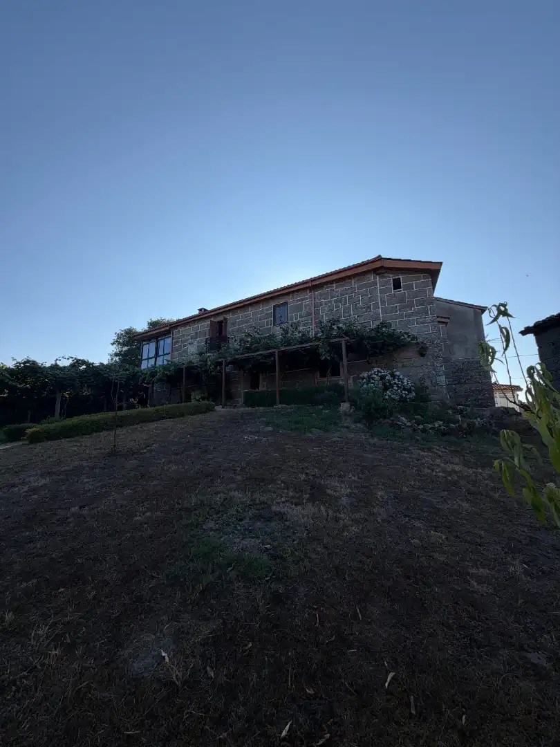 Piso de 585 m² en Baños de Molgas