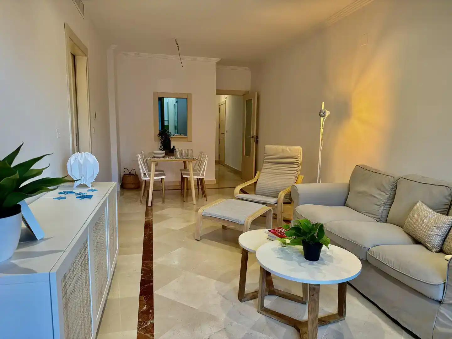 Piso de 90 m² en Motril