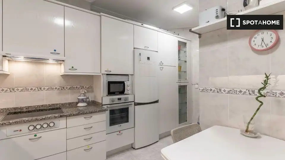 Habitación 127 m², Bilbao