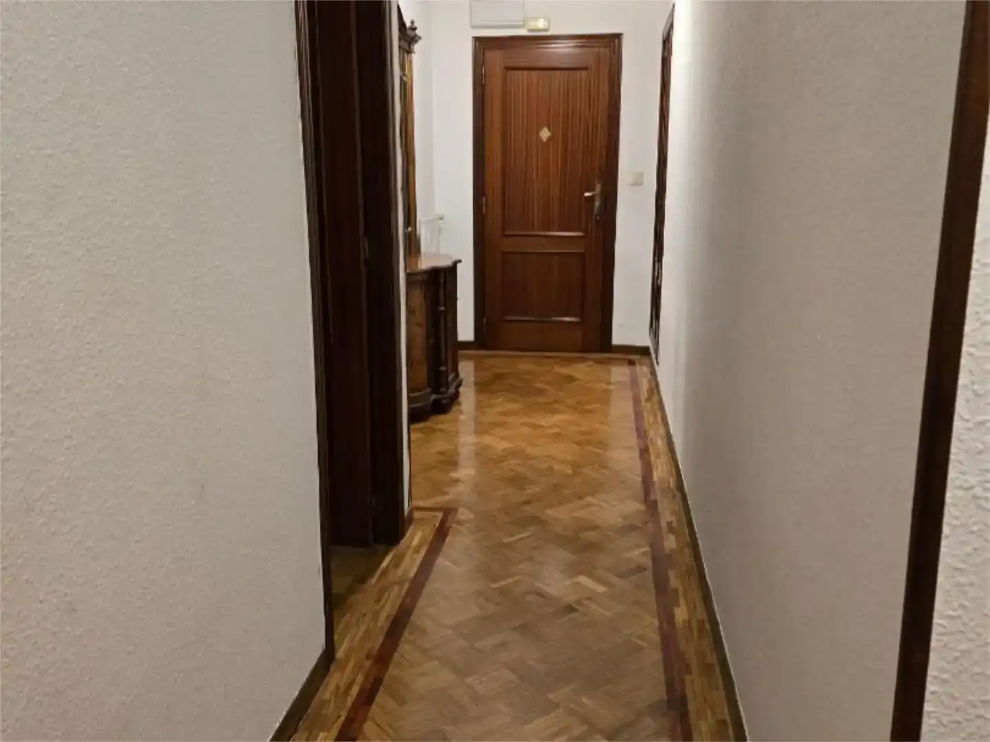 Habitación 75 m², Oviedo