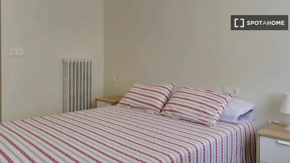 Habitación 104 m², Zaragoza
