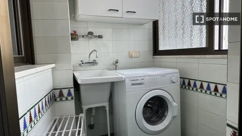 Habitación 71 m², Granada