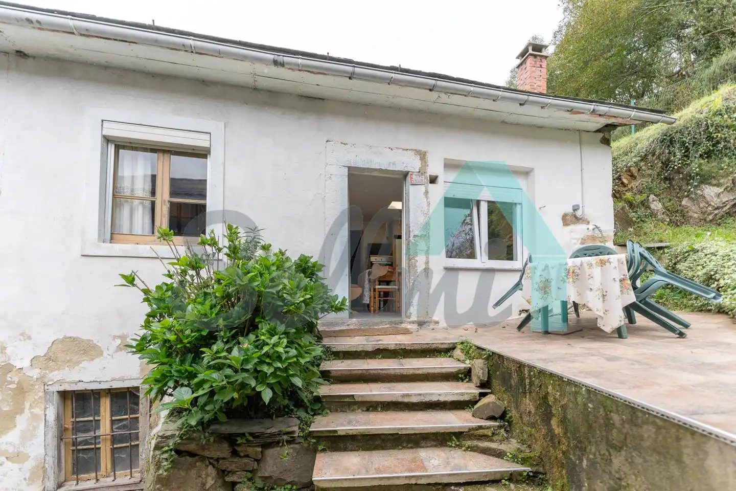 House 109 m² in Salas