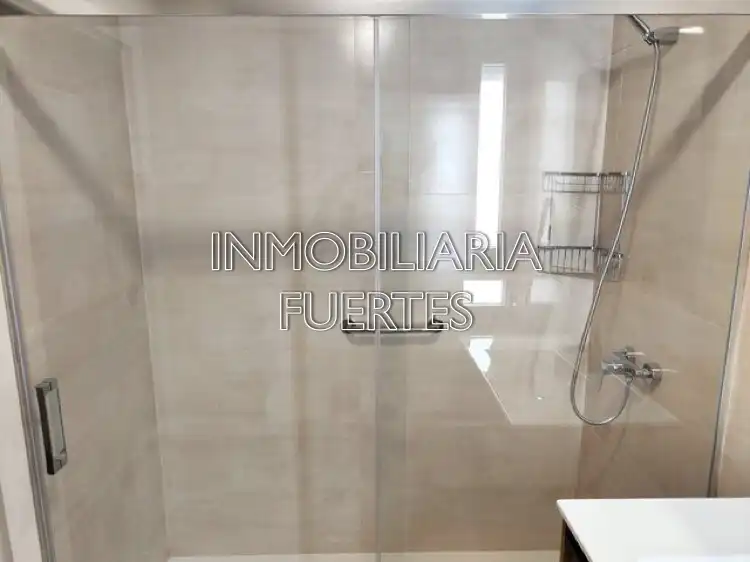 Habitación 110 m², León