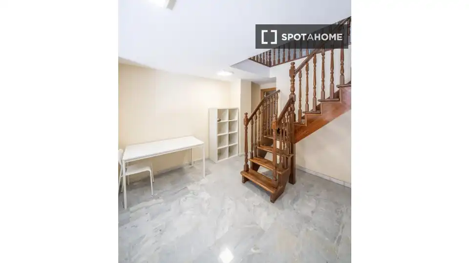 Habitación 276 m², Murcia