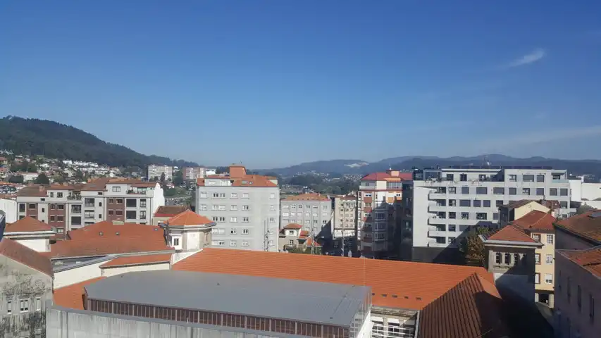 Piso de 110 m² en Pontevedra