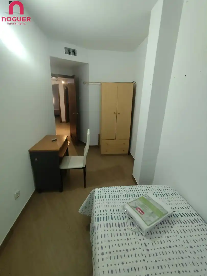 Pis de 120 m² a Còrdova
