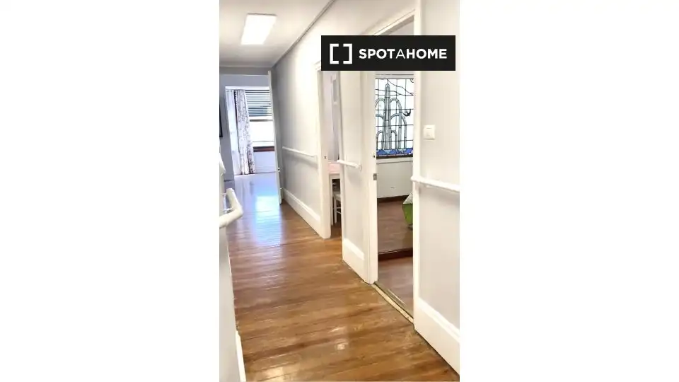 Habitación 207 m², Bilbao