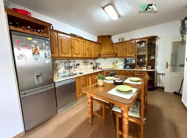 Casa de 217 m² en Baeza