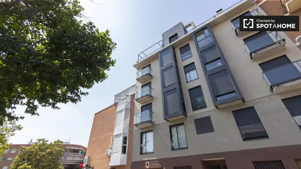 Habitación 90 m², Madrid