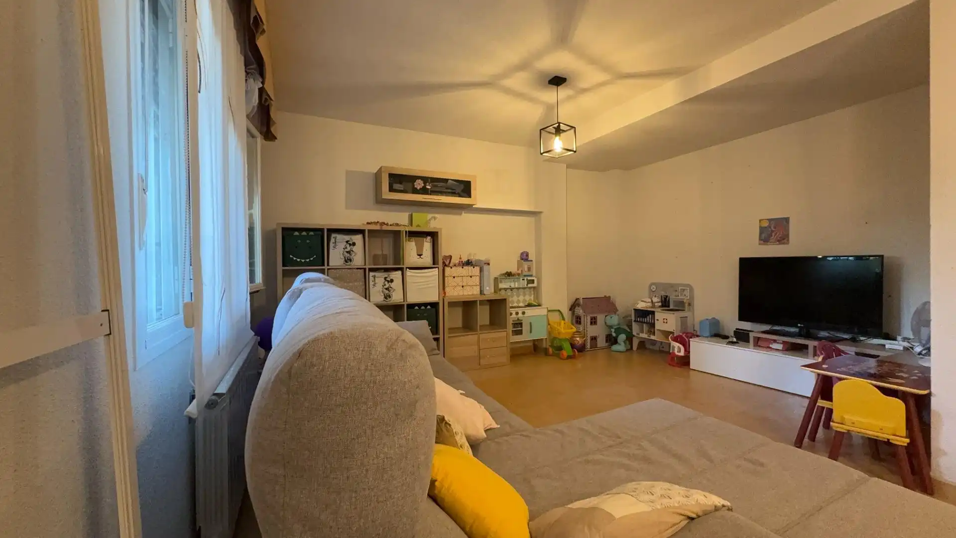 Haus 236 m² in Torija