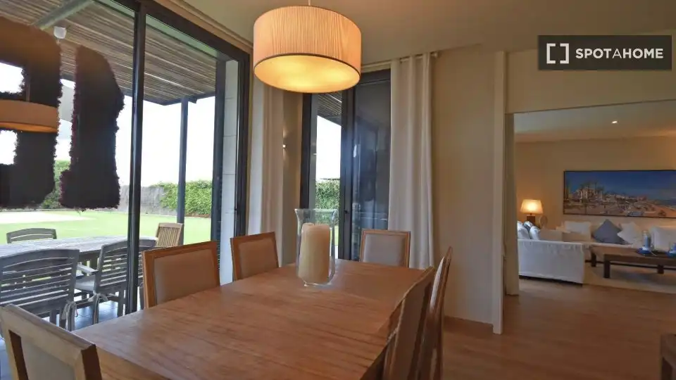 Pis de 244 m² a Sant Vicenç de Montalt