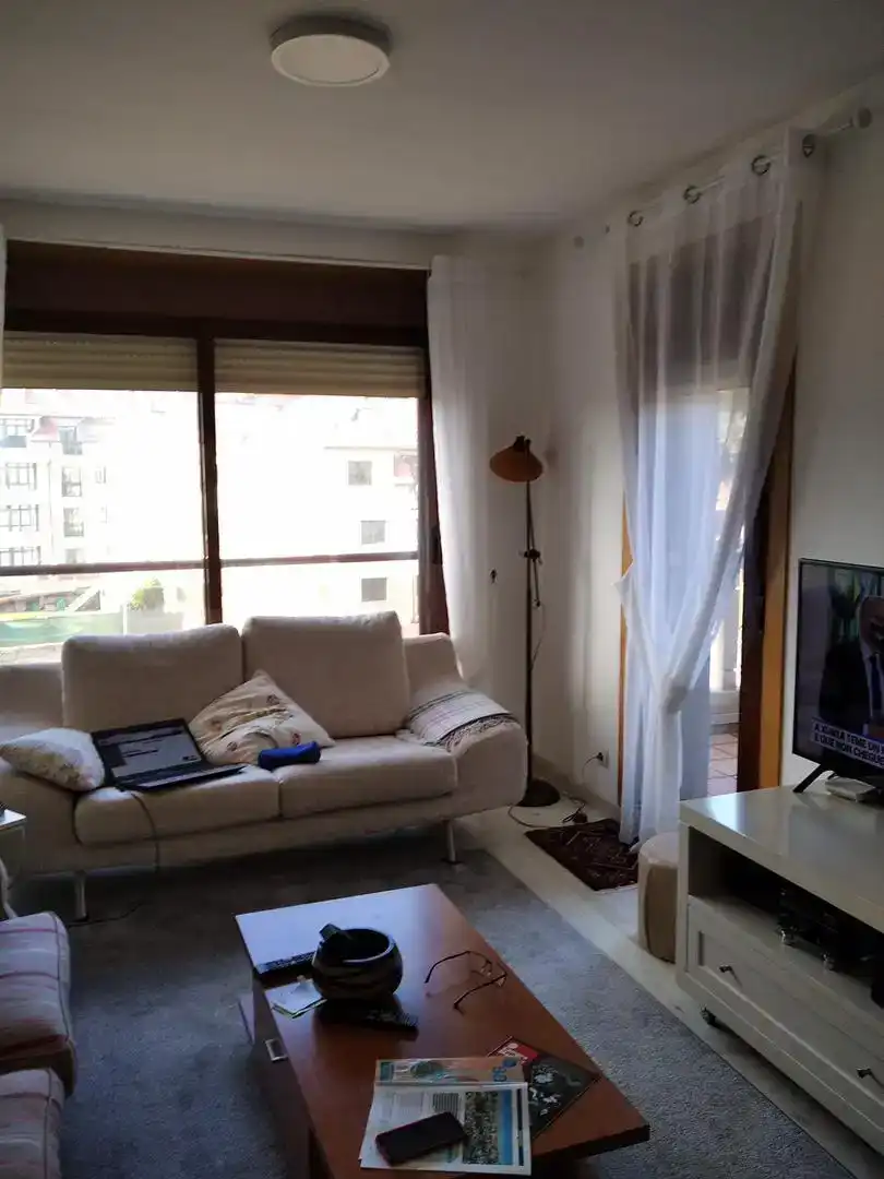 Habitación 90 m², Poio