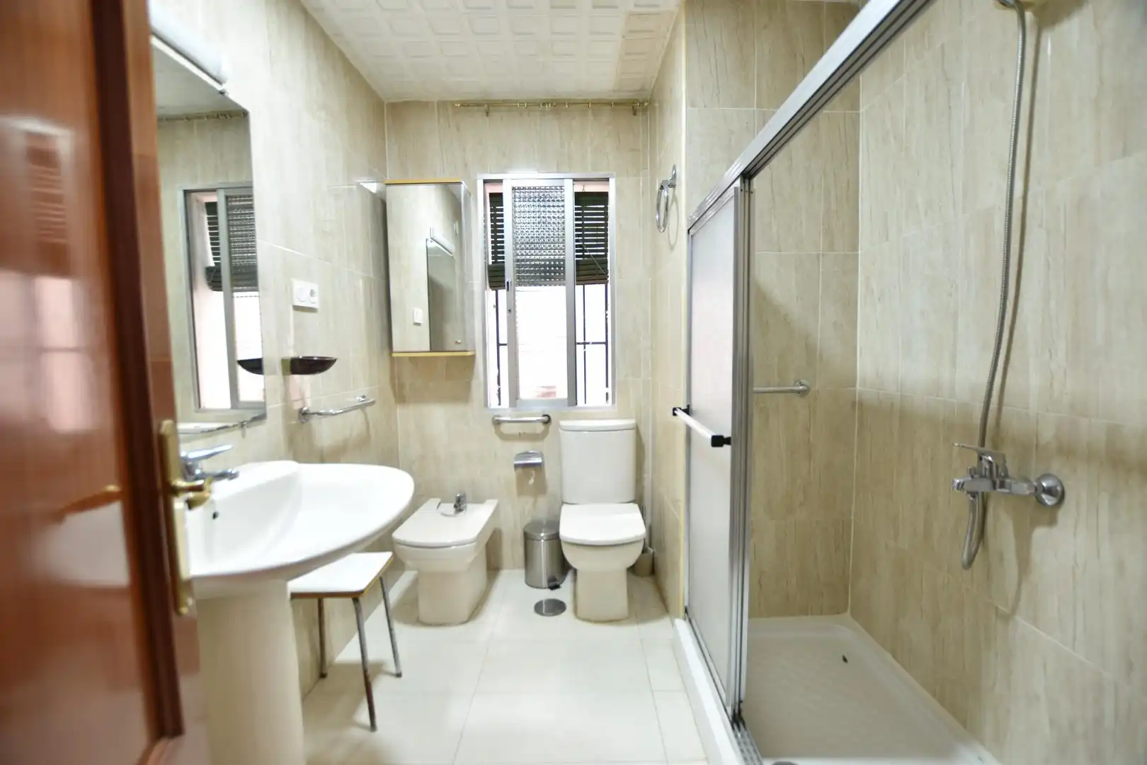 Habitación 103 m², Granada