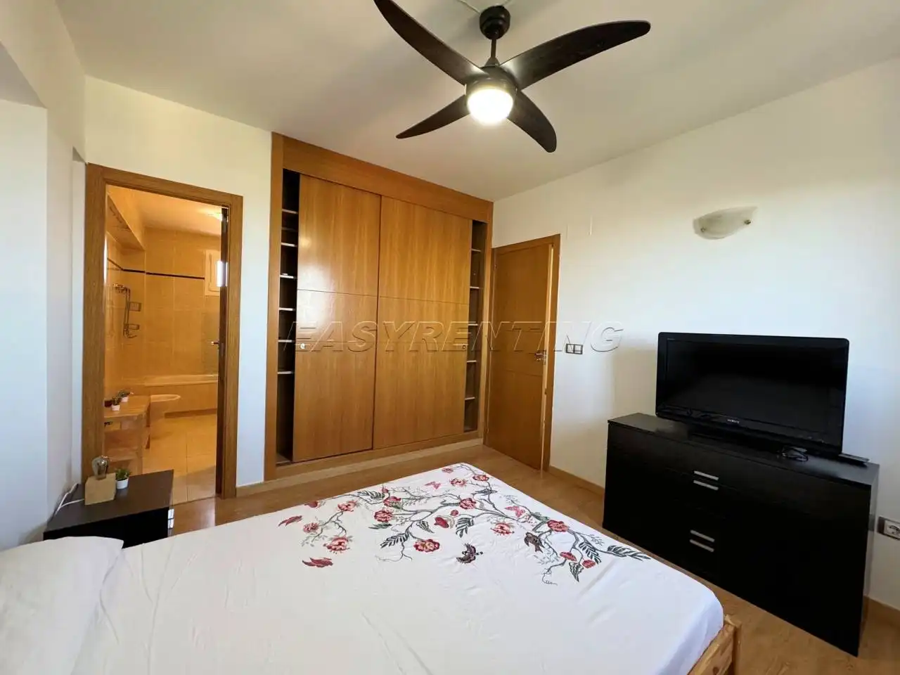 Haus 184 m² in La Línea de la Concepción