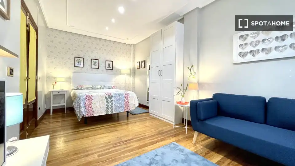Habitación 138 m², Bilbao