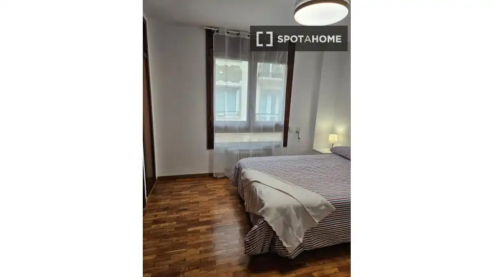 Habitación 155 m², Zaragoza