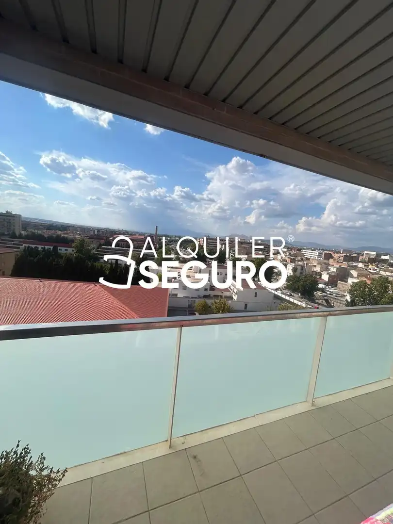 Piso de 89 m² en Granada