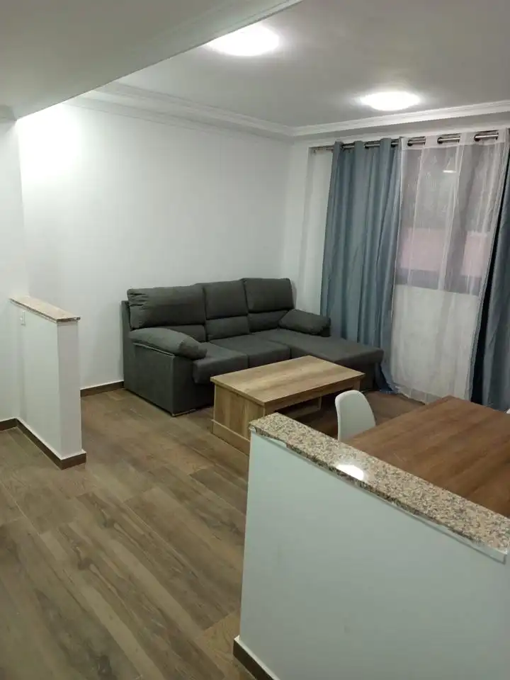 Piso de 81 m² en Melilla