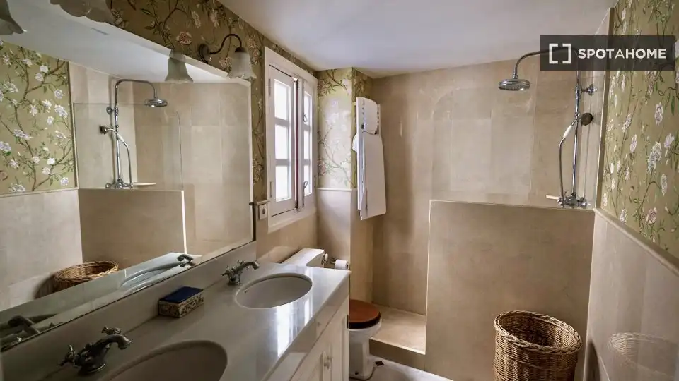 Habitación 109 m², Sevilla