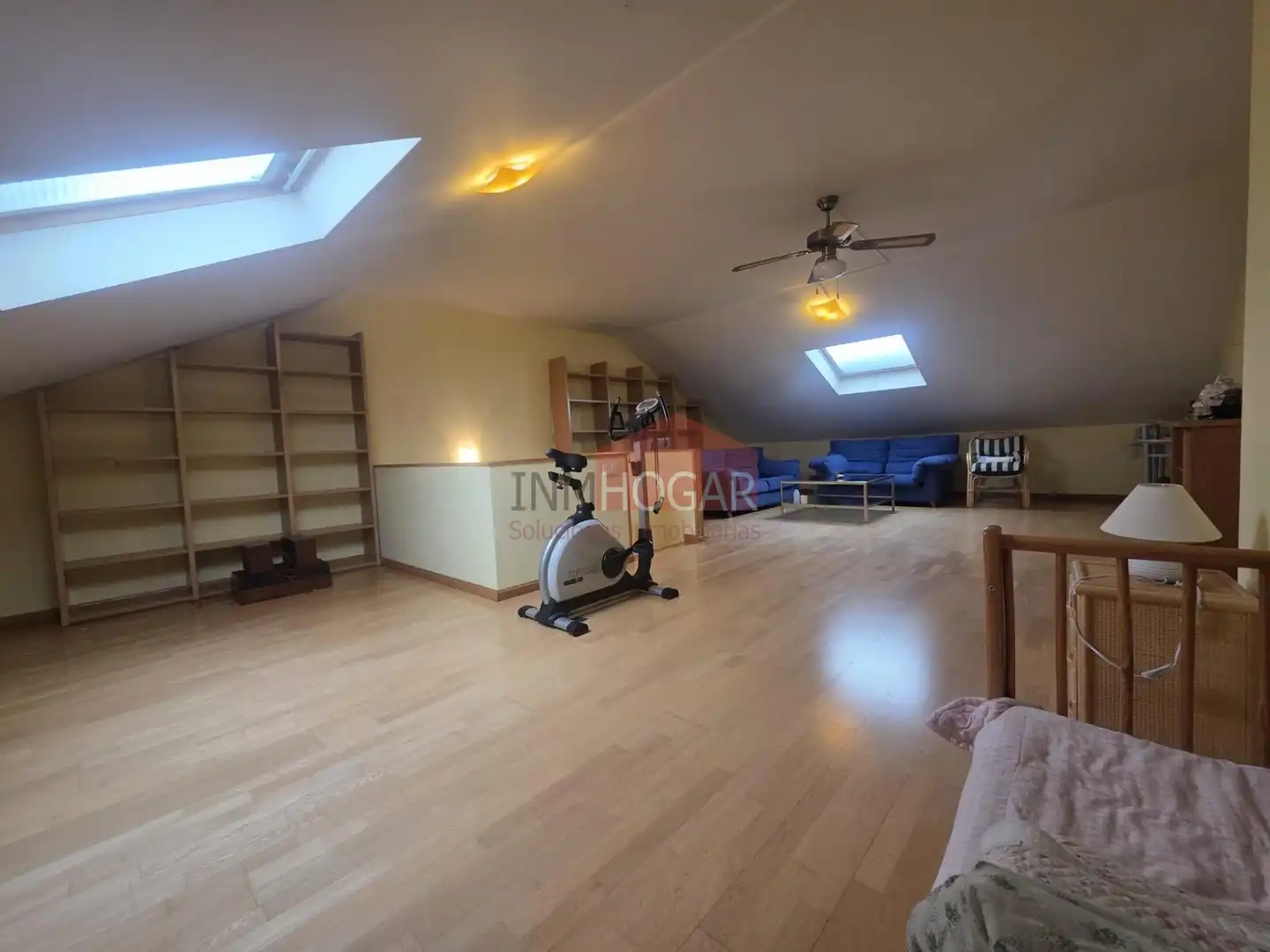 Casa de 250 m² en Ávila