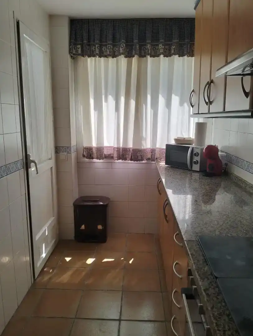 Piso de 100 m² en Rota