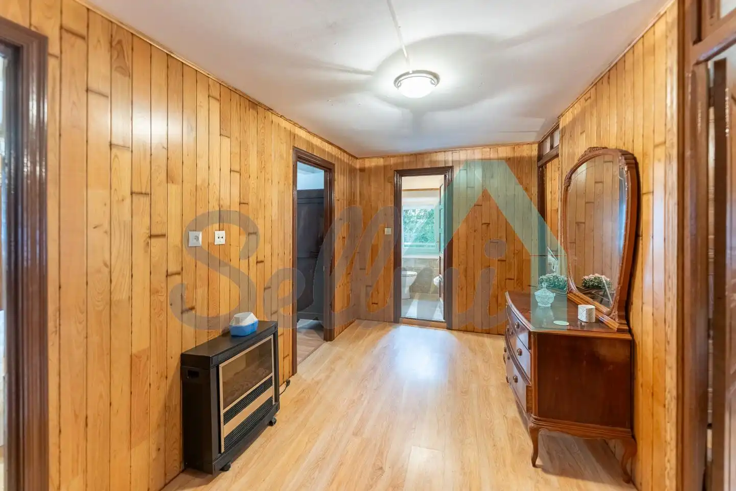 House 109 m² in Salas