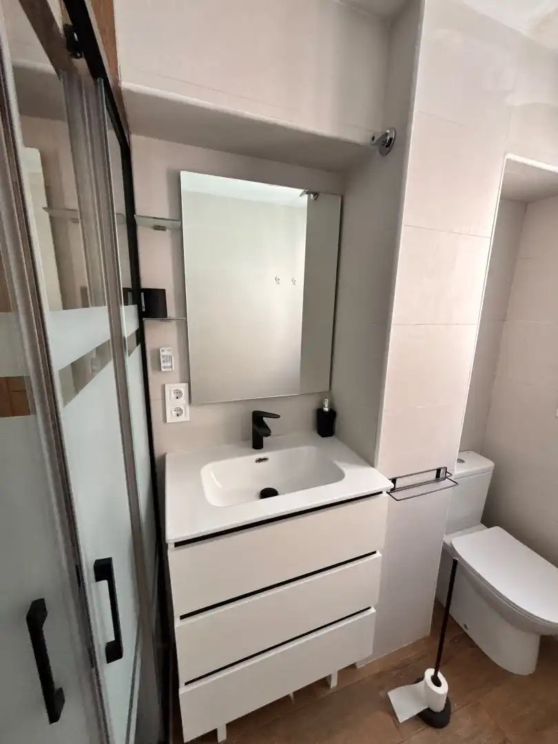 Habitació de lloguer, Burjassot