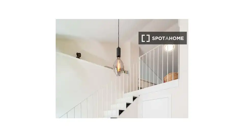 Habitación 101 m², Sevilla
