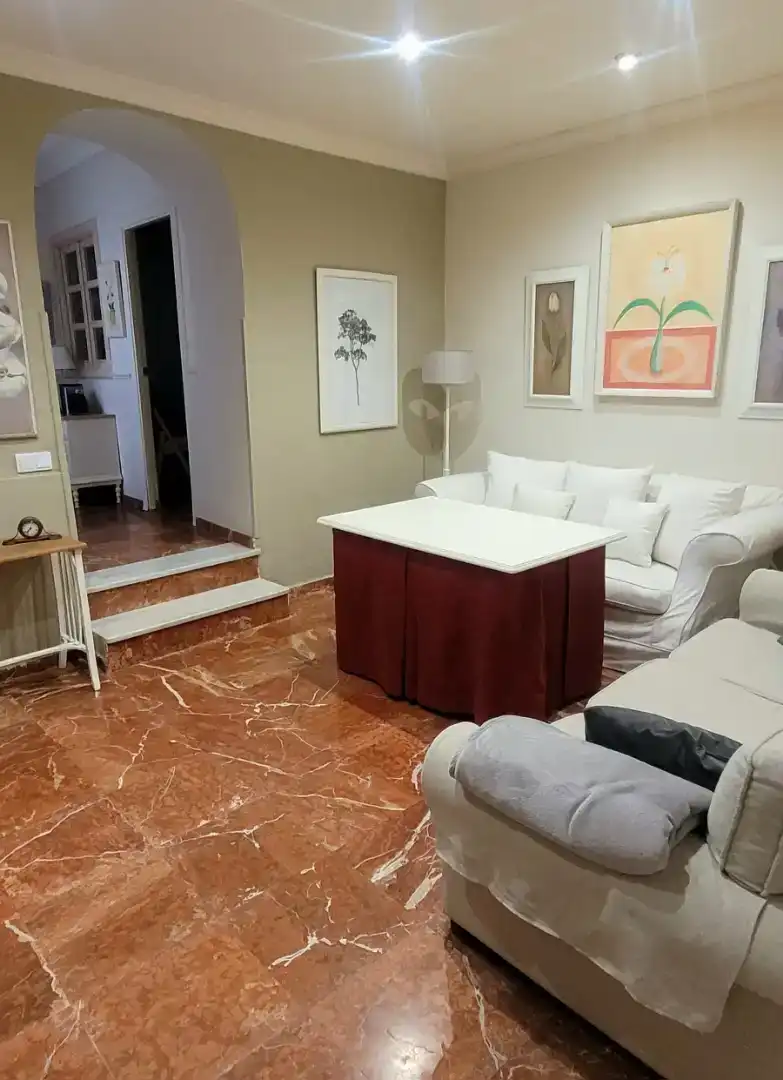 Piso de 100 m² en Morón de la Frontera
