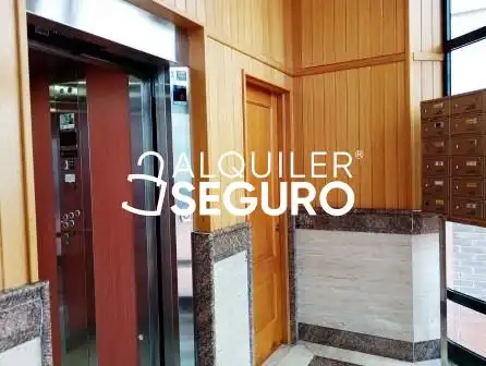 Piso de 85 m² en Oleiros