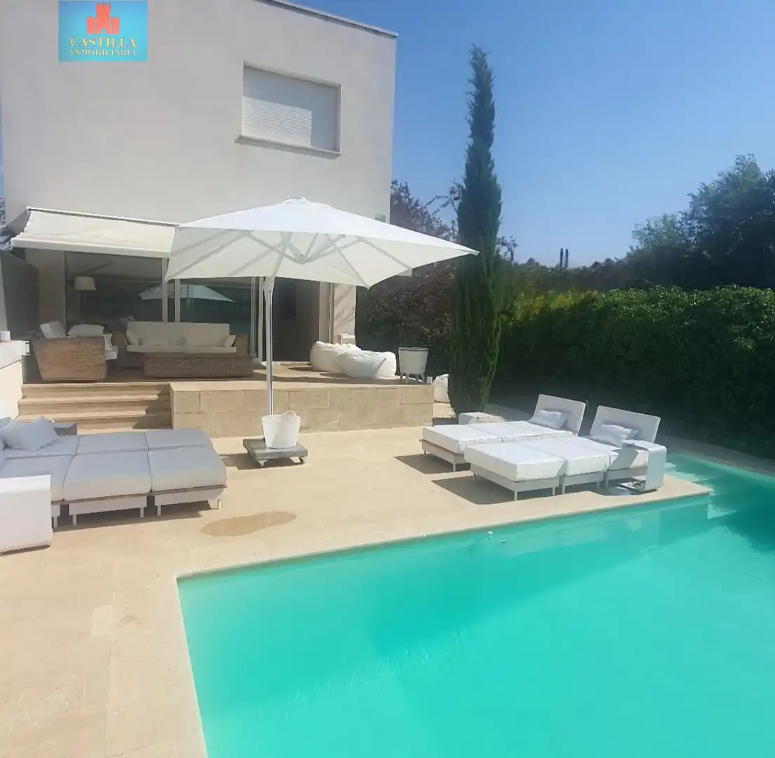 Piso de 265 m² en Ávila