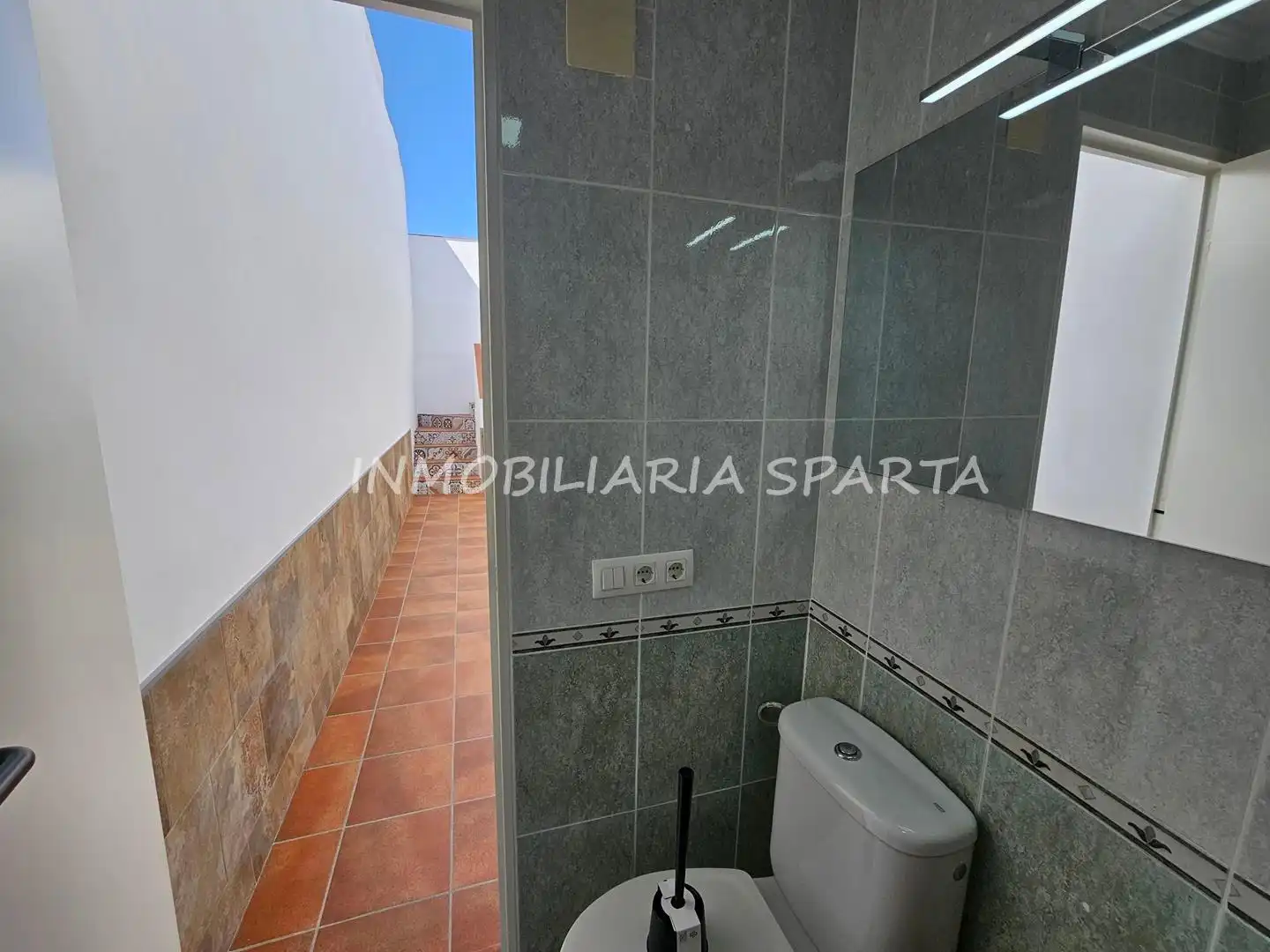Casa de 153 m² en Villanueva del Ariscal