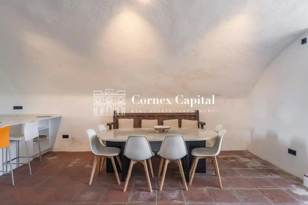 Casa de 1000 m² en Rupià