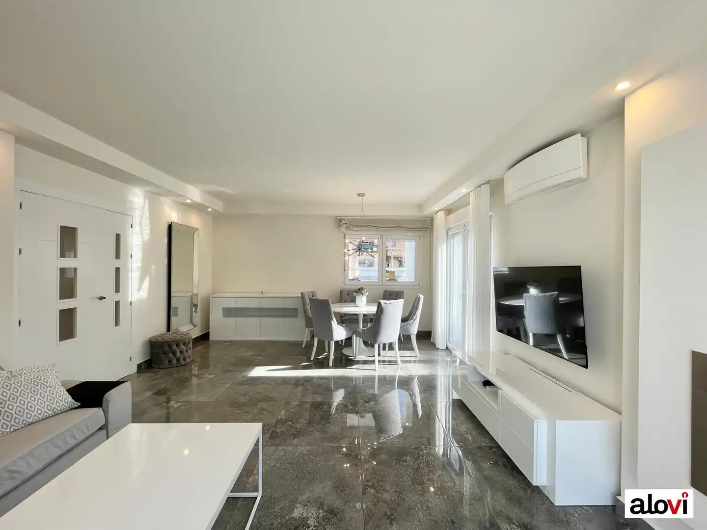 Casa de 240 m² en Ogíjares