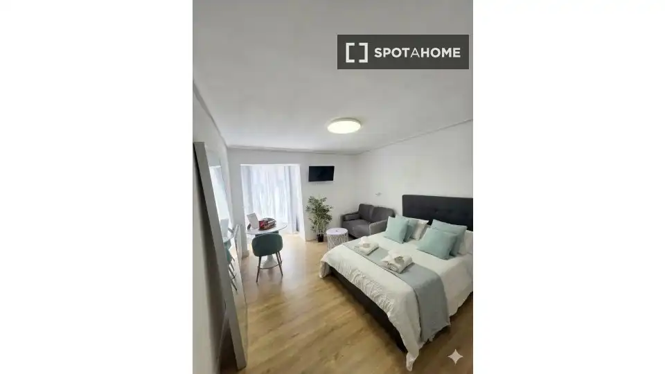 Habitación 81 m², Santander