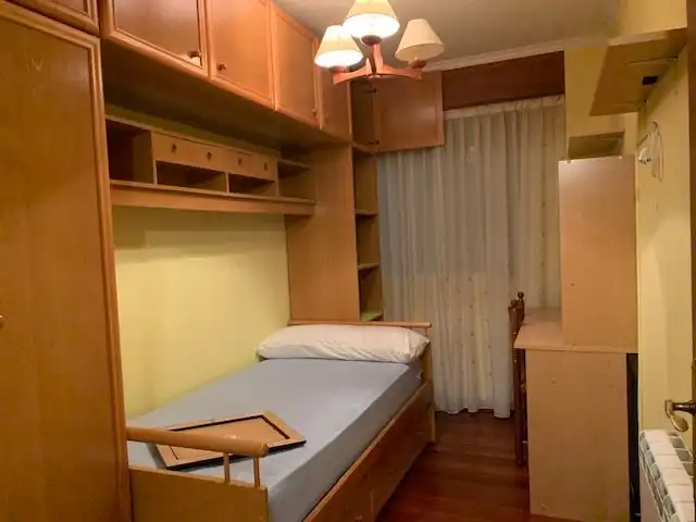 Piso de 86 m² en Narón