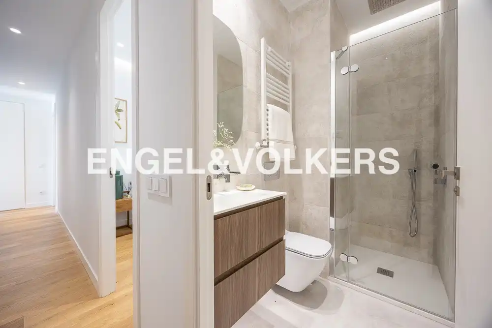 Wohnung 83 m² in Madrid