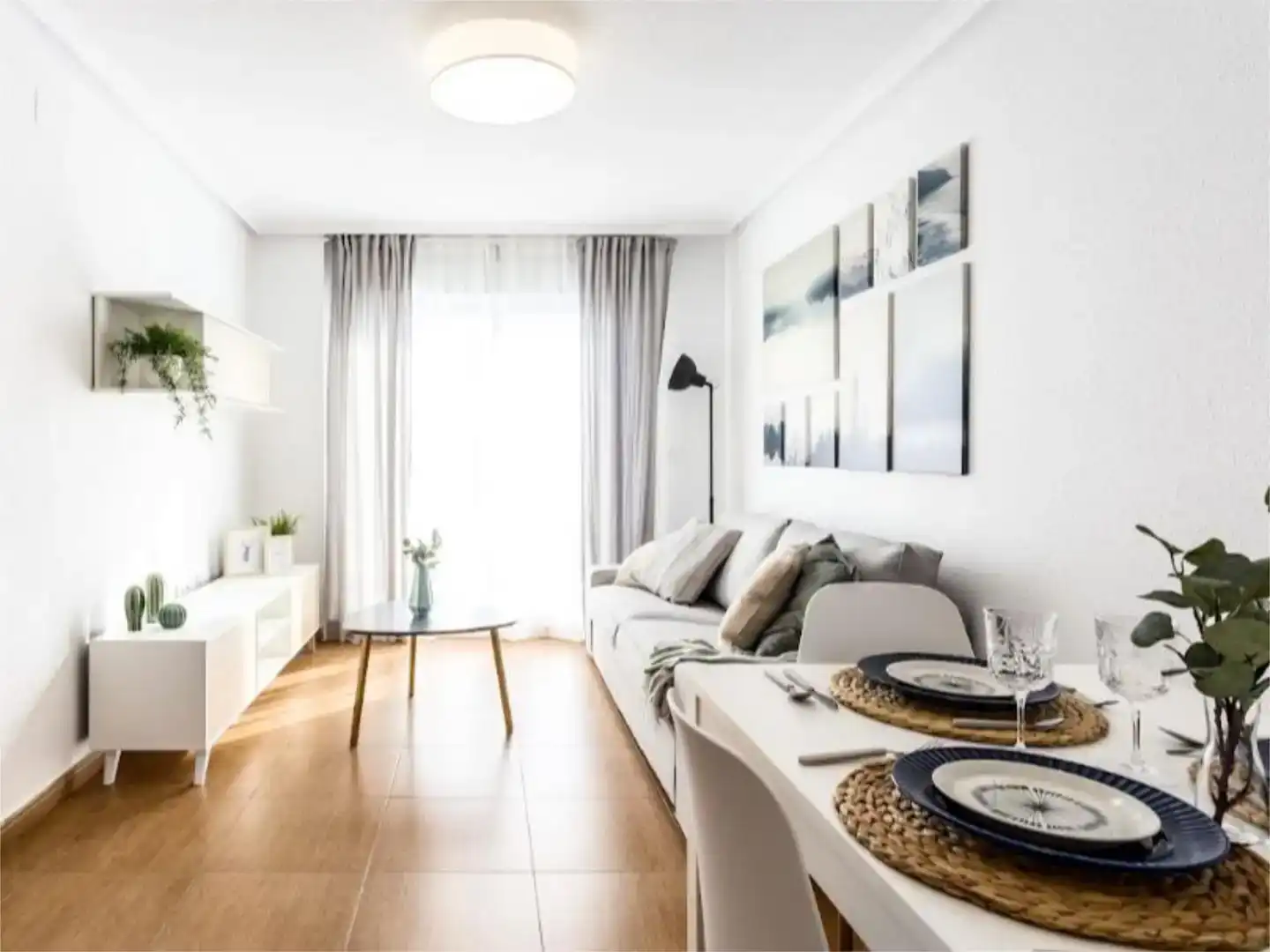 Piso de 60 m² en Linares
