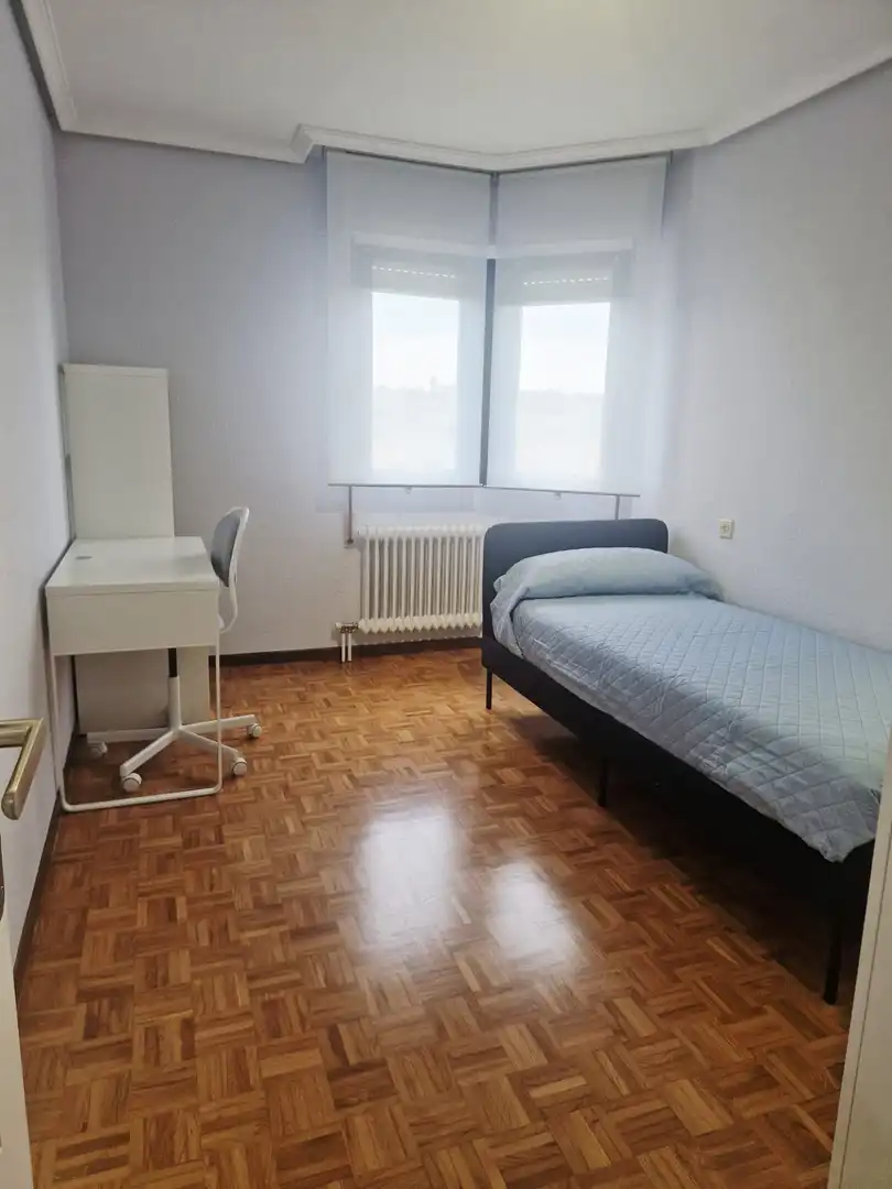 Piso de 85 m² en Castrillón
