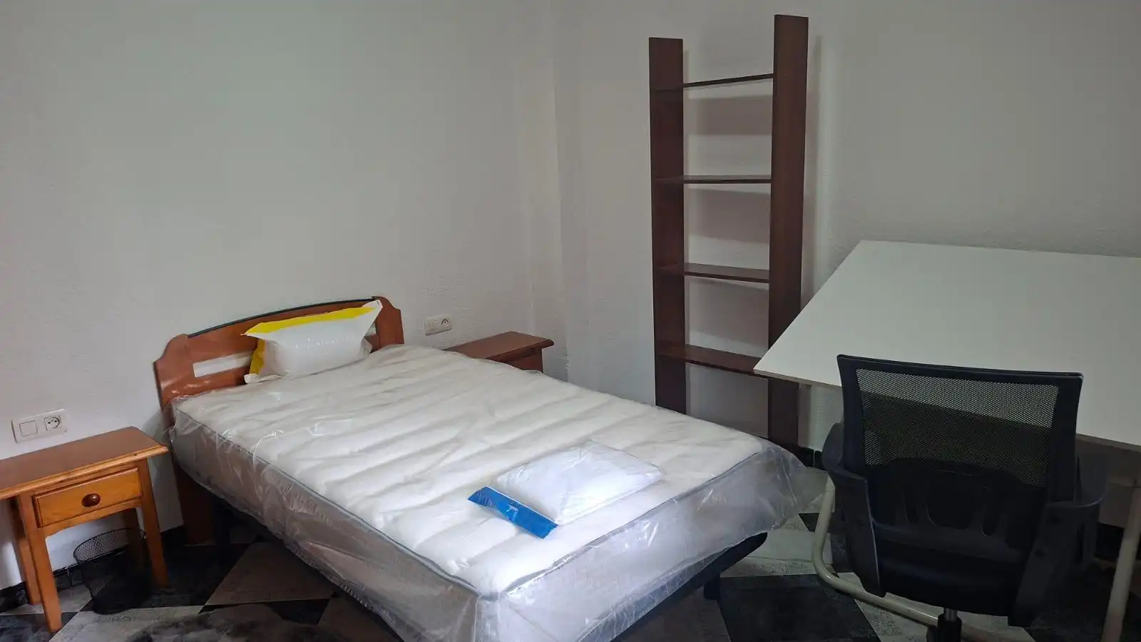 Piso de 81 m² en Granada
