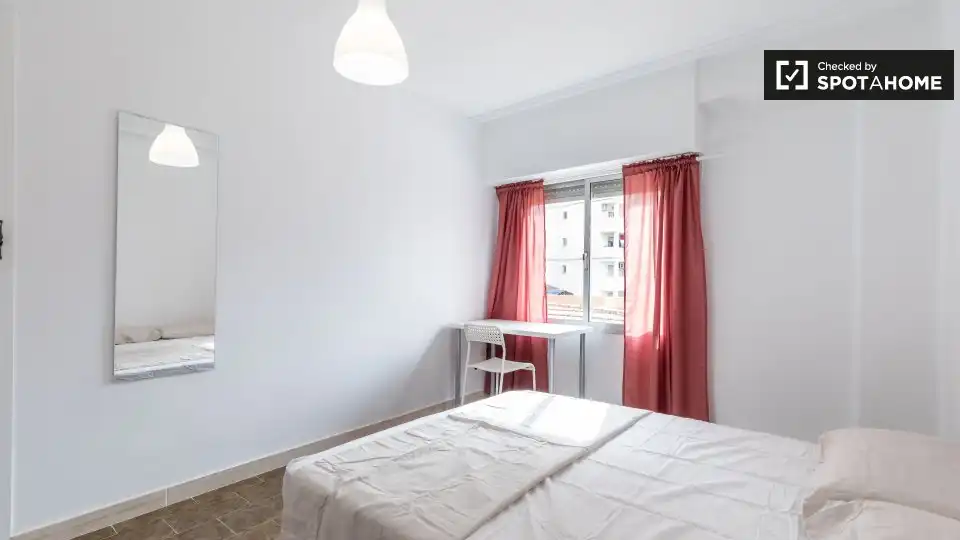 Habitación 160 m², Valencia
