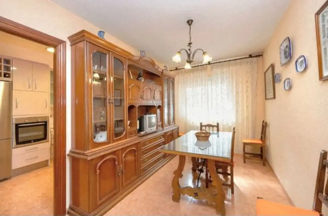 Piso de 138 m² en Granada