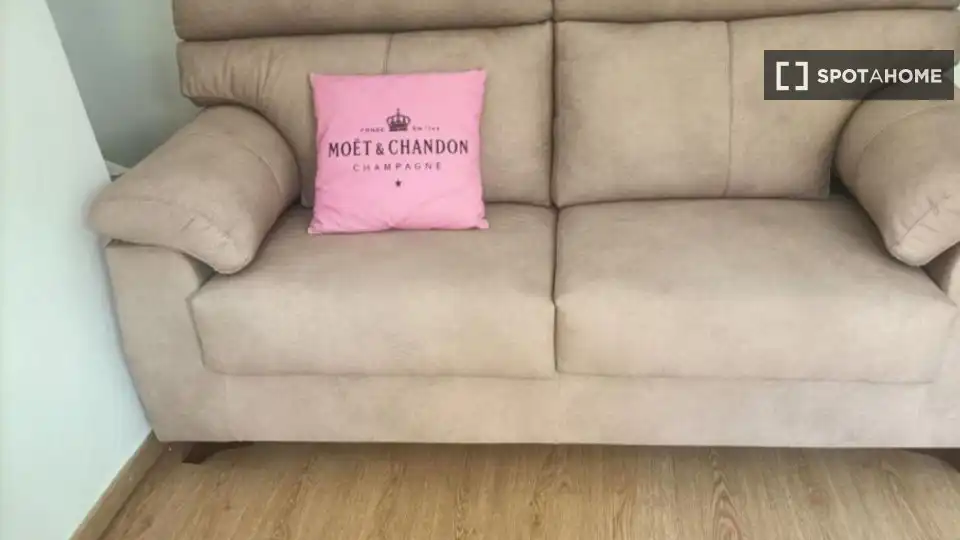 Habitación 69 m², Málaga