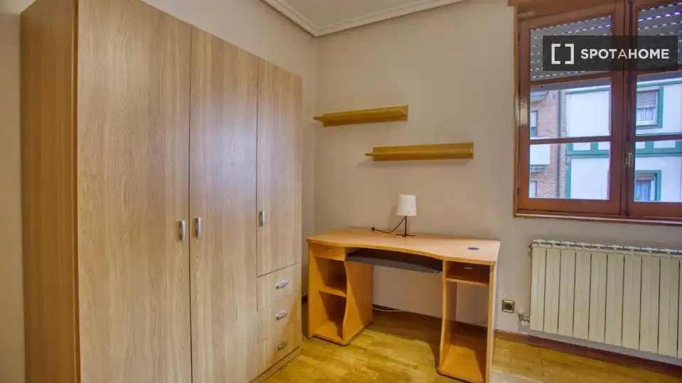 Habitación en alquiler, Oviedo